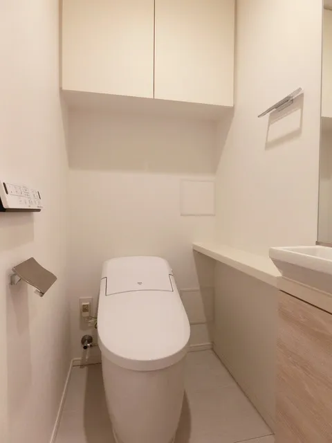 The Park Habio Tsukishima Front - Interior - ["Interior design", "Fixture", "Floor"]