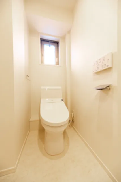 Park Axis Gakugei Daigaku Residence - Interior - ["Flooring", "Floor", "Toilet seat"]