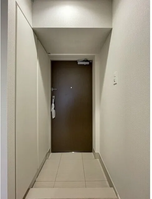 Daffitto Kinshicho - Interior - ["Flooring", "Wall", "Floor"]