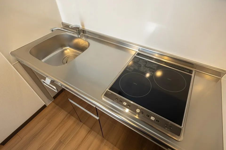 Hmlet Shinjuku Kawadacho - Interior - ["Kitchen Sink", "Kitchen", "Major appliance"]