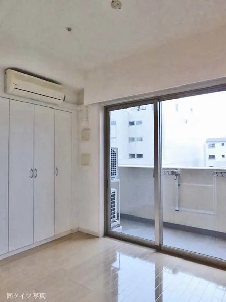 New City Apartments Shiba Park - Interior - ["Property", "Room", "Ceiling"]