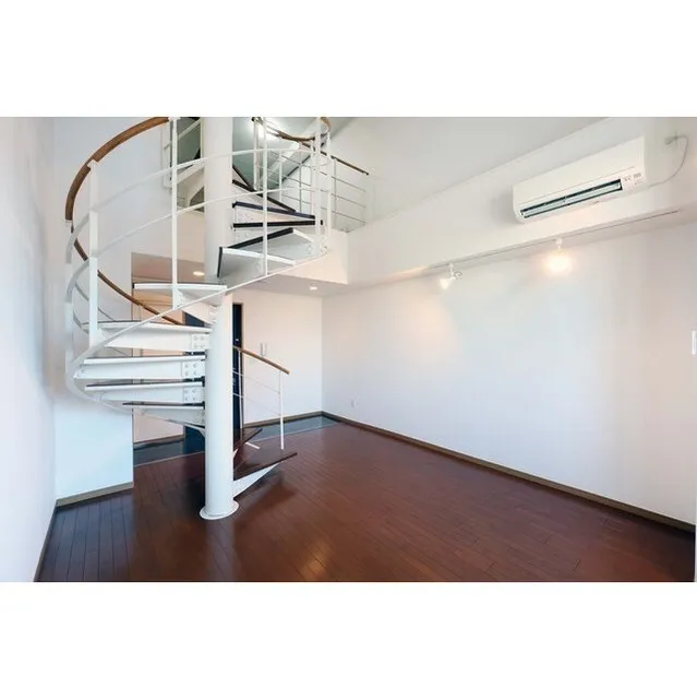 Residence Charmant Tsukishima - Interior - ["Wood", "Building", "Interior design"]