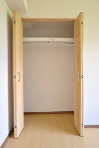 CENTRAL GARDEN RESIDENCE TOKYO - Interior - ["Wood", "Floor", "Flooring"]