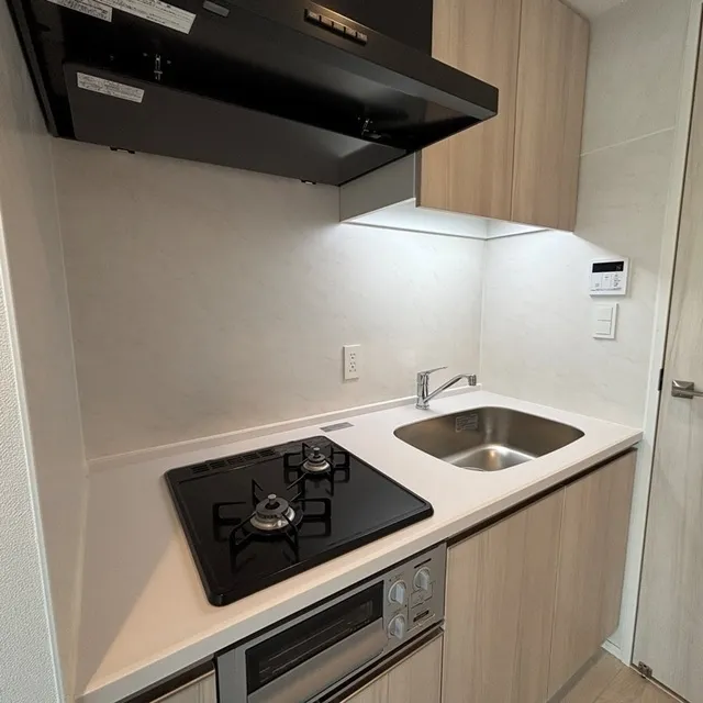 Park Axis Shinagawa Tennozu Isle - Interior - ["Floor", "Apartment", "Wood flooring"]