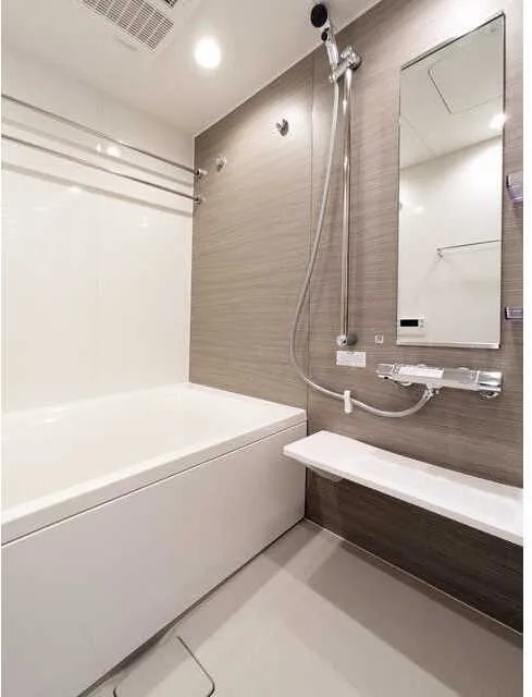 Stylio Meguro Ohashi HILLSIDE - Interior - ["Plumbing fixture", "Building", "Mirror"]