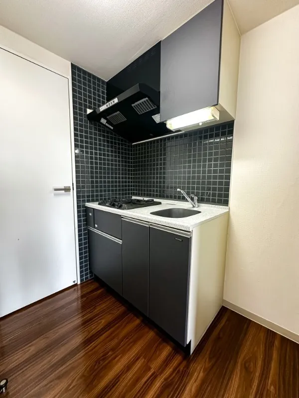 Residia Nakaochiai - Interior - ["Flooring", "Floor", "Apartment"]