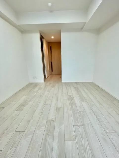 Residia Koenji - Interior - ["Fixture", "Wood", "Building"]