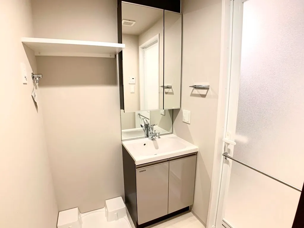 Orchid Residence Morishita - Interior - ["Tap", "Plumbing fixture", "Sink"]