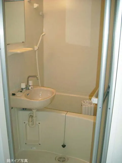 Comforia Higashinakano - Interior - ["Plumbing fixture", "Bathroom", "Plumbing"]