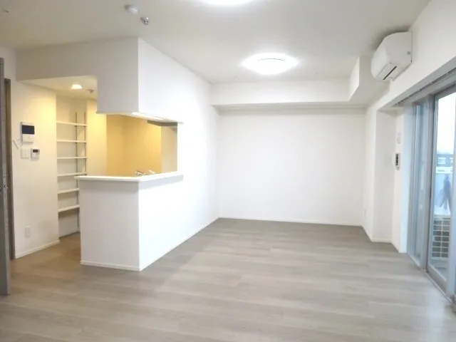 La Class Asakusa - Interior - ["Flooring", "Floor", "Ceiling"]