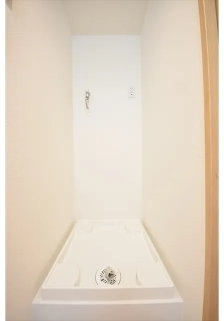 El Faro Waseda - Interior - []