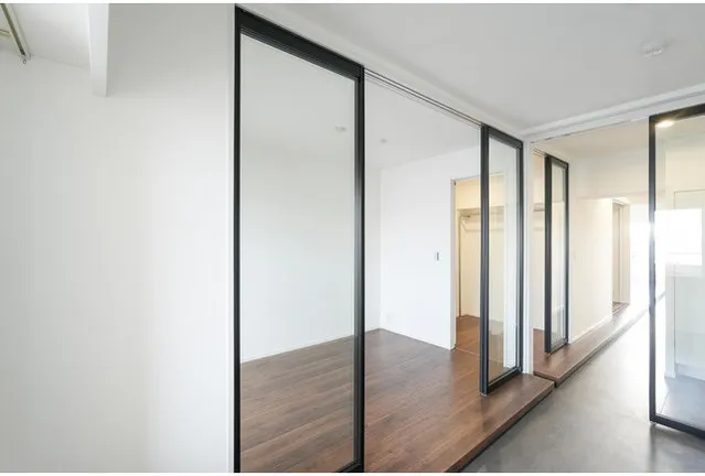 Comforia Takenotsuka East - Interior - ["Flooring", "Wood", "Floor"]