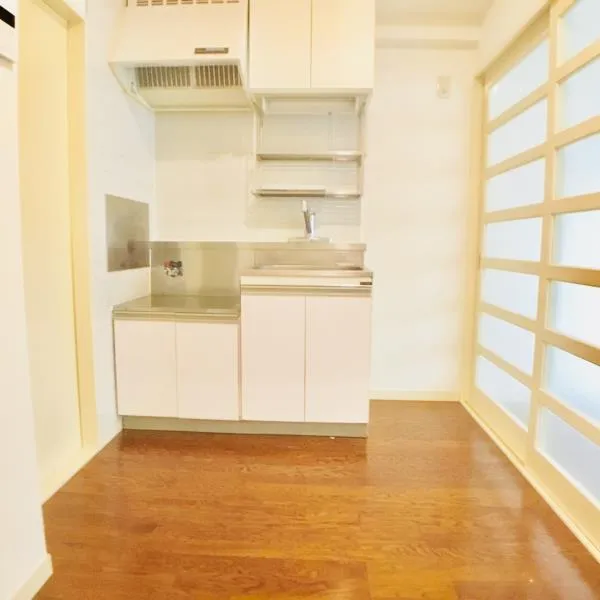 Townhouse Nakano - Interior - ["Furniture", "Cabinetry", "Countertop"]