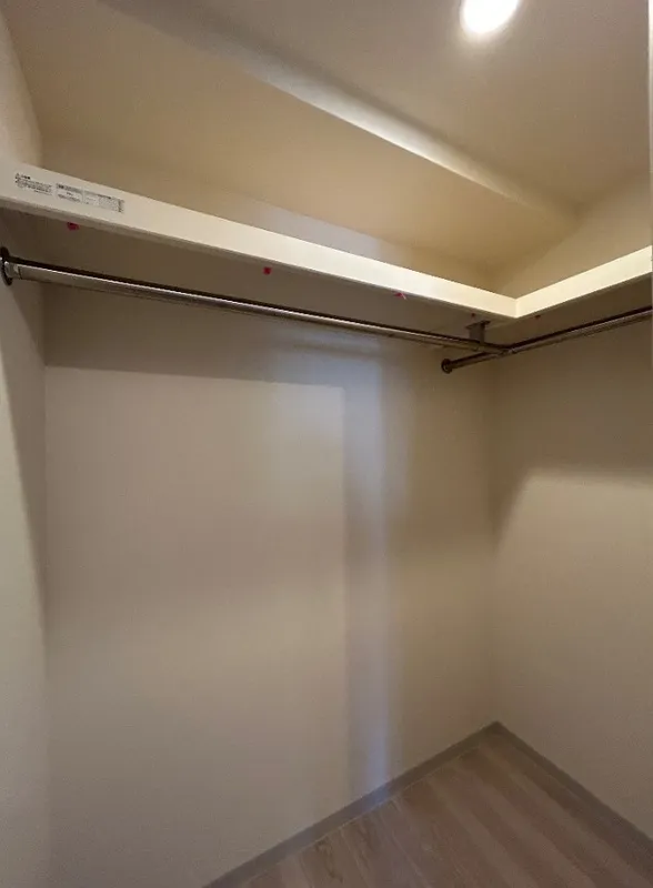 WORVE Suita Esaka - Interior - ["Wood", "Ceiling", "Flooring"]