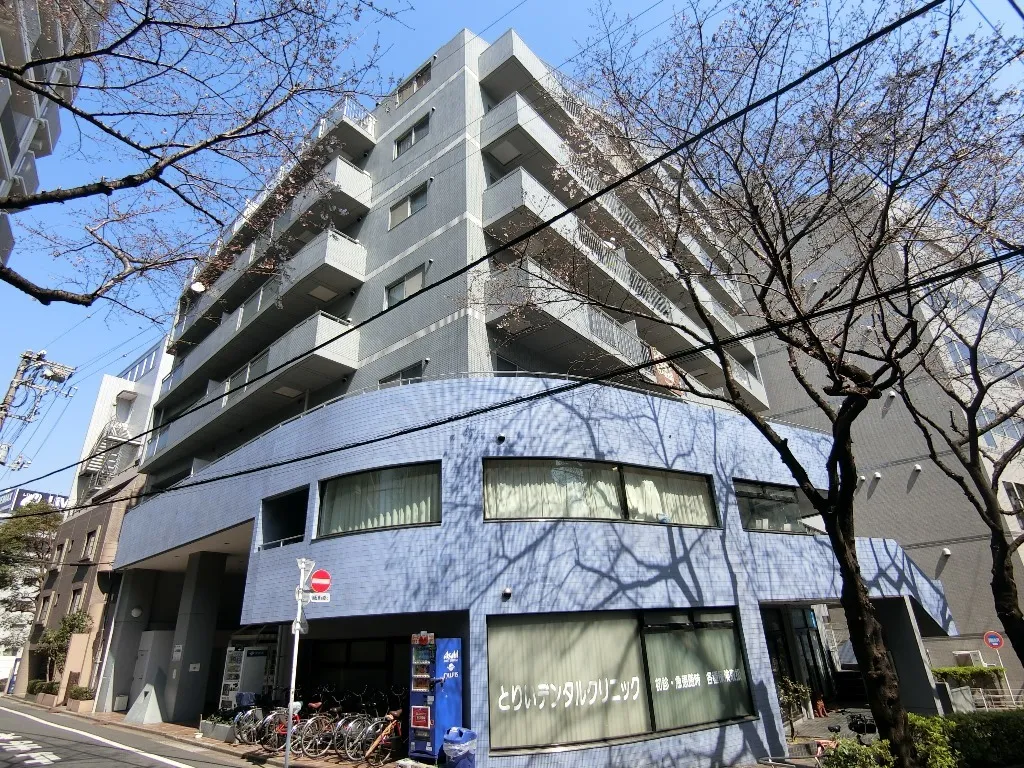 Wilterrace Minami Otsuka - Exterior - ["Sky", "Building", "Daytime"]