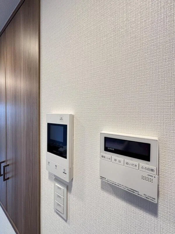 Lefon Livent Suginami Eifuku - Interior - ["Technology", "Electronics", "Display device"]