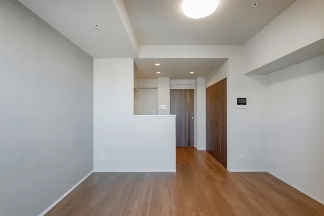 Court Residence Minami Otsuka - Interior - ["Flooring", "Floor", "Wood"]