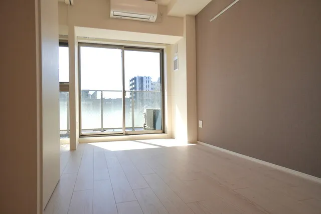 Brillia Ist Ueno Inaricho - Interior - ["Building", "Fixture", "Wood"]