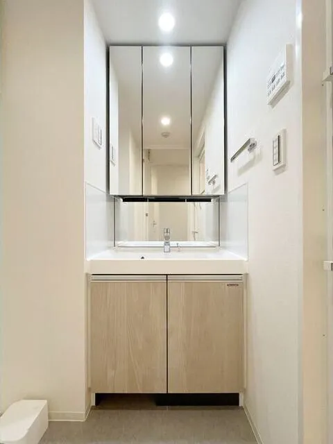Asyl Court Nerima Nakamurabashi - Interior - ["Flooring", "Floor", "Interior design"]