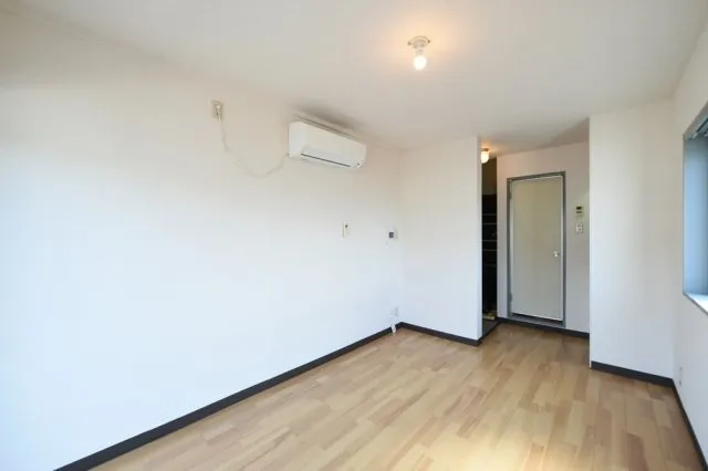 Higashi-Koenji Amflat - Interior - ["Flooring", "Wall", "Floor"]
