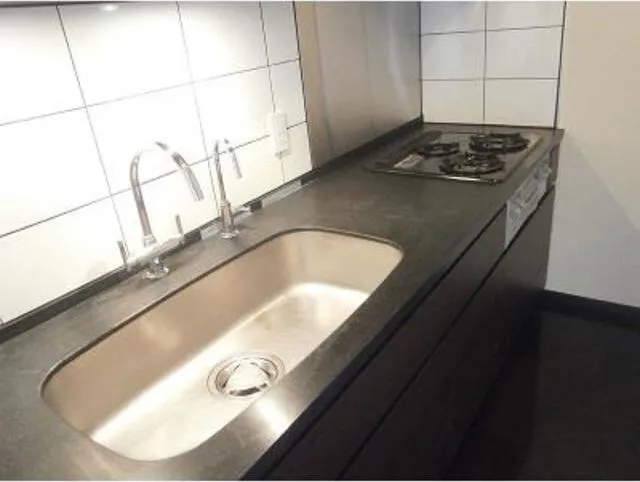 Park Cube Kasuga Andozaka - Interior - ["Sink", "Property", "Kitchen sink"]