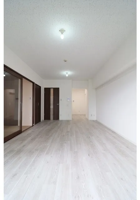 Harumi Urban Plaza - Interior - ["Property", "Fixture", "Wood"]
