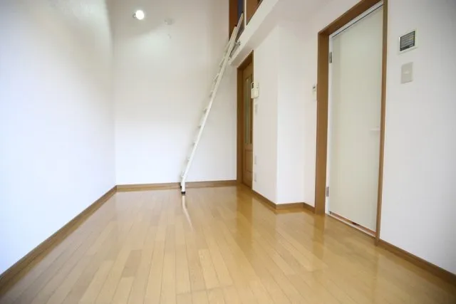 Amuse Saginomiya - Interior - ["Flooring", "Wood", "Floor"]