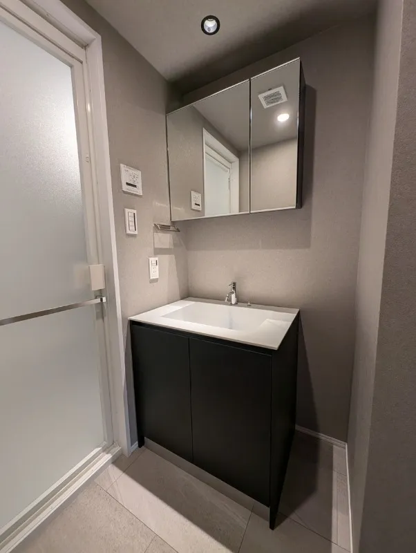 RESIDIA Ogikubo - Interior - ["Flooring", "Bathroom cabinet", "Floor"]