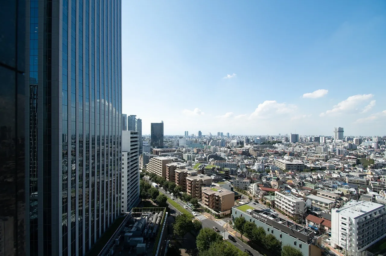 La Tour Shinjuku Grand - Interior - ["Urban area", "Daytime", "Building"]
