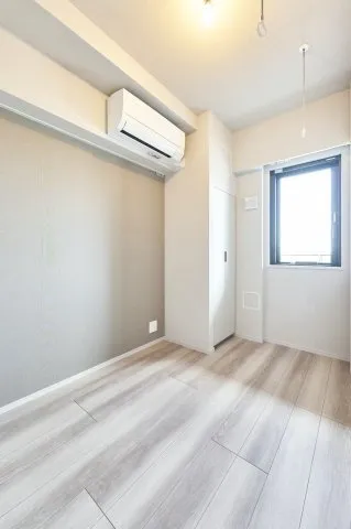 Proud Flat Nishikamata - Interior - ["Flooring", "Floor", "Ceiling"]