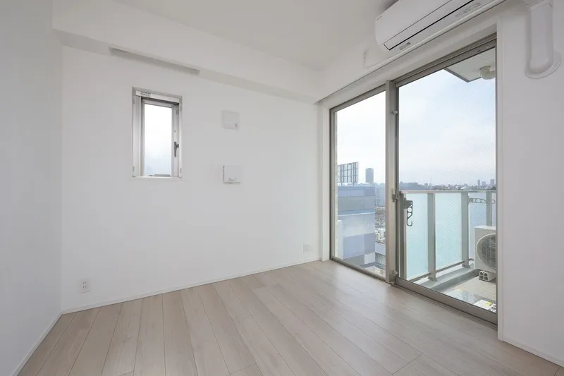 Lugente Valu Ueno - Interior - ["Floor", "Flooring", "Apartment"]