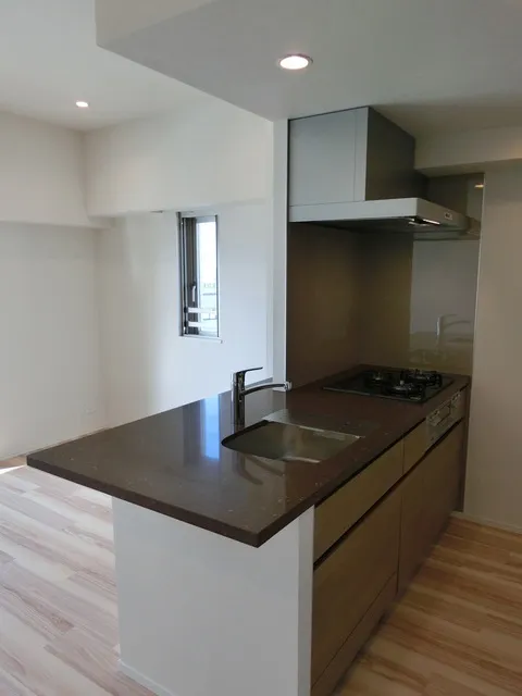 Park Habio Meguro Riverside - Interior - ["Cabinetry", "Countertop", "Property"]