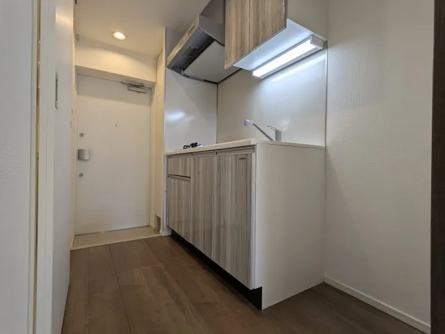 Asyl Court Higashioi - Interior - ["Wood", "Flooring", "Interior design"]