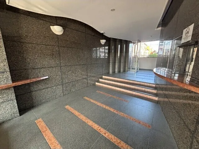 Crescent Oshima - Exterior - ["Floor", "Apartment", "Tile Flooring"]