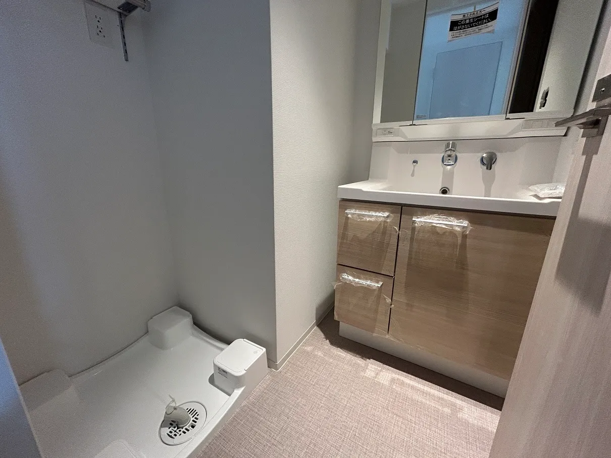 Gran Casa Sumiyoshi II - Interior - ["Flooring", "Floor", "Interior design"]