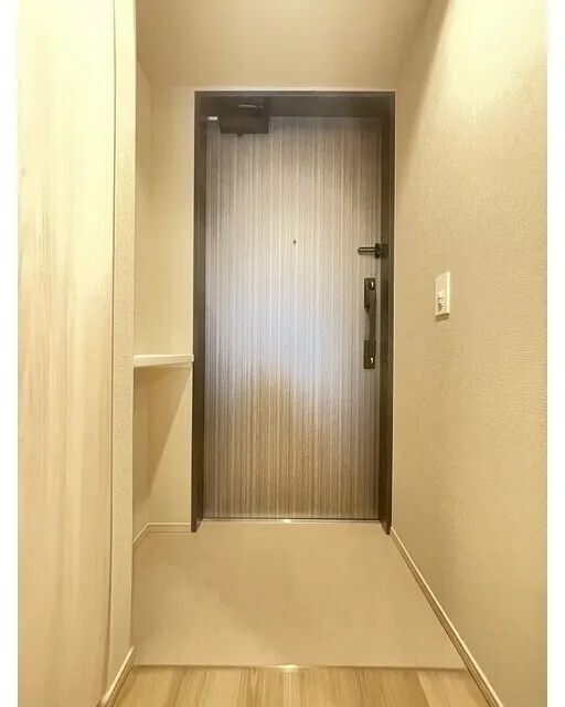 Wellis Urban Sumiyoshi East - Interior - ["Flooring", "Wood", "Floor"]