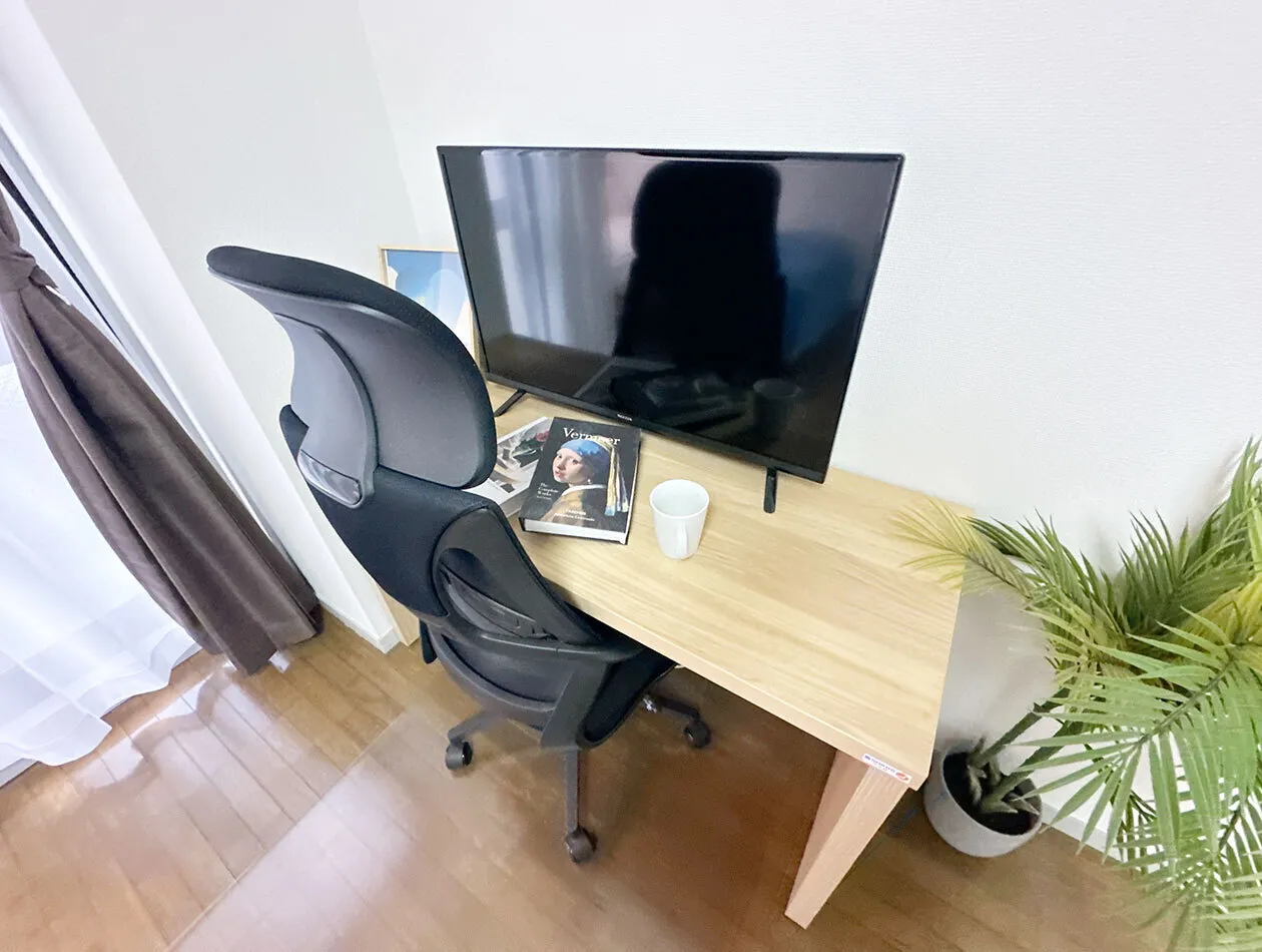 Mynavi Stay Daitabashi - Interior - ["Furniture", "Office chair", "Desk"]