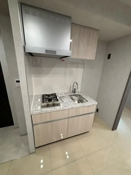 EXAM AKASAKA - Interior - ["Countertop", "Gas stove", "Cooktop"]