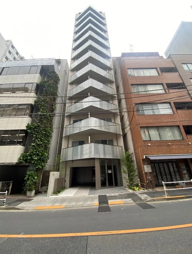 Milia Residence Shinjuku Gyoen II - Exterior - ["High-rise building", "Design", "Daylighting"]
