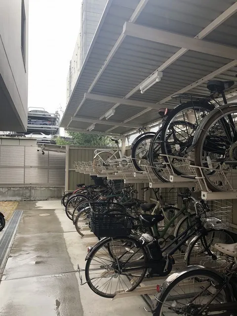 Gran Casa Kiyosumi Shirakawa - Other - ["Bicycle", "Bicycle frame", "Bicycle wheel"]