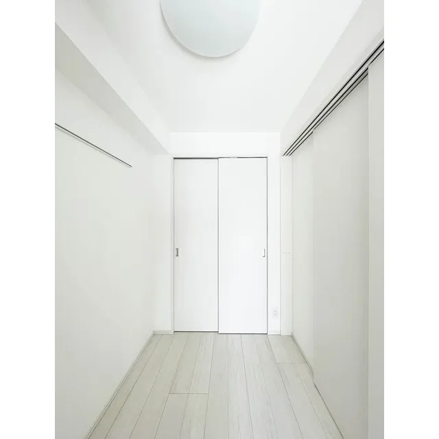 Primal Nihonbashi Bakurocho - Interior - ["Building", "Door", "Fixture"]