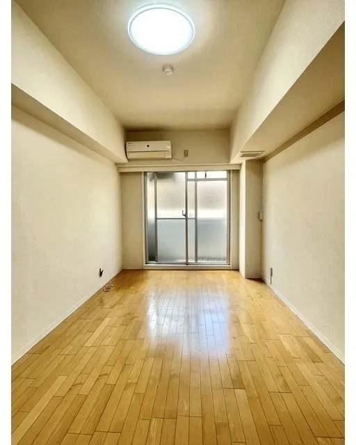 ARK HOUSE - Interior - ["Flooring", "Floor", "Ceiling"]