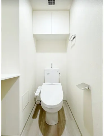 BPR Residence Oyama - Interior - ["Toilet seat", "Toilet", "Plumbing fixture"]