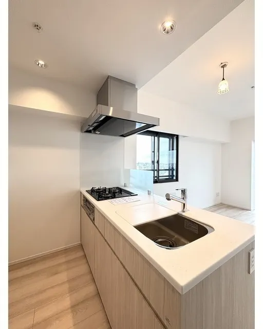 Season Flats Omorinishi - Interior - ["Kitchen", "Countertop", "Major appliance"]