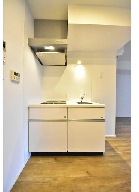 Frontier Comfort Itabashi Tokiwadai - Interior - ["Kitchen", "Sink", "Flooring"]