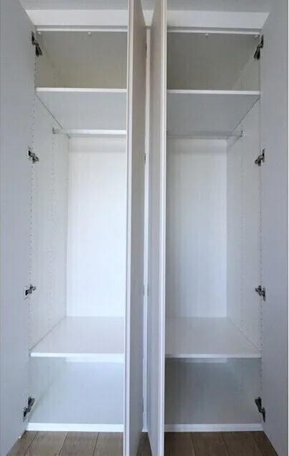 Alivio HORIUCHI - Interior - ["Fixture", "Floor", "Building"]