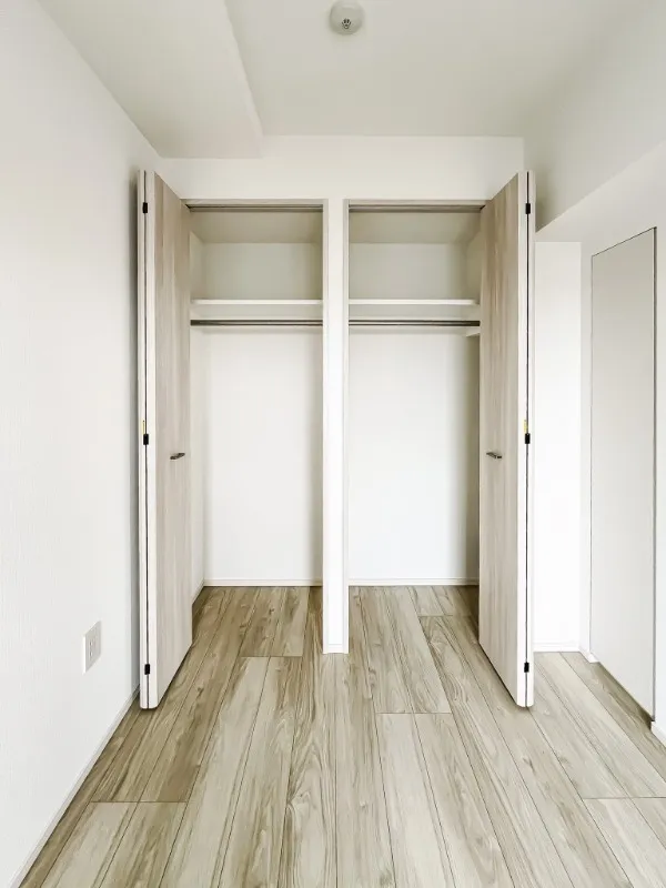 Prince Due Kamiya - Interior - ["Flooring", "Floor", "Wood"]