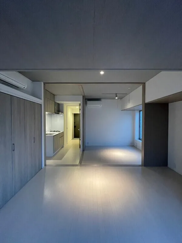 Milia Residence Shinjuku Gyoen II - Interior - ["Flooring", "Floor", "Ceiling"]