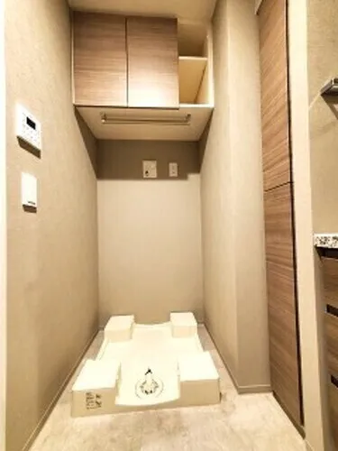 The Lions Ikebukuro - Interior - ["Flooring", "Wood", "Interior design"]