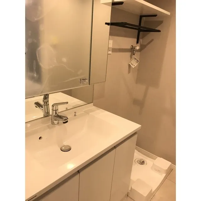 Milia Residence Minamiazabu - Interior - ["Property", "Bathroom sink", "Room"]